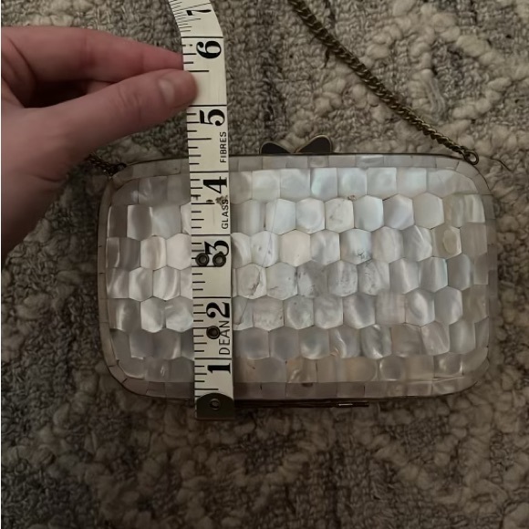 Dressy purse decorated with authentic mother of pearl - Picture 5 of 8